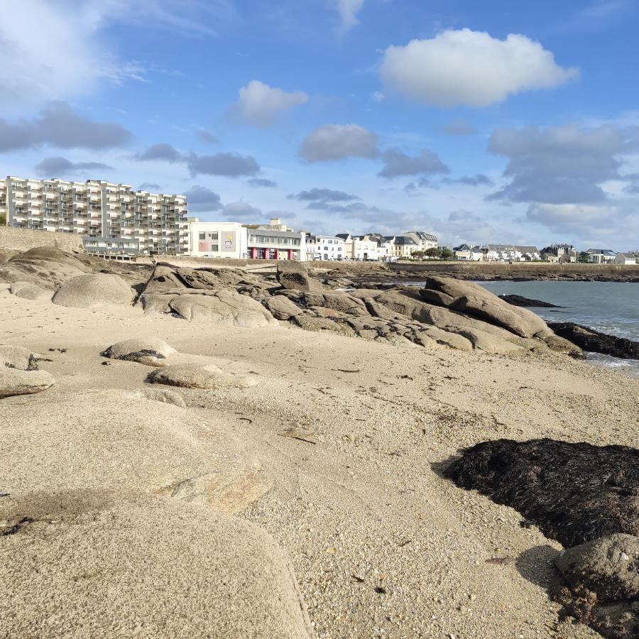 Le 21 Vue Sur Mer Concarneau Exterior foto